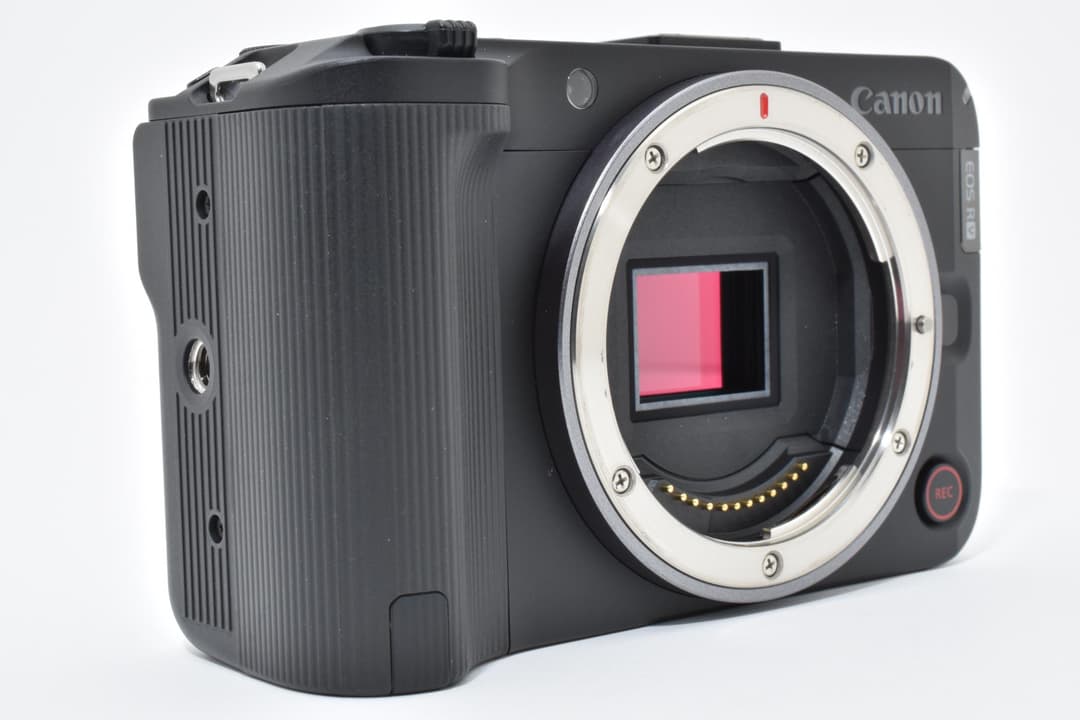 ■ほぼ新品■ CANON キヤノン EOS R50V #C694