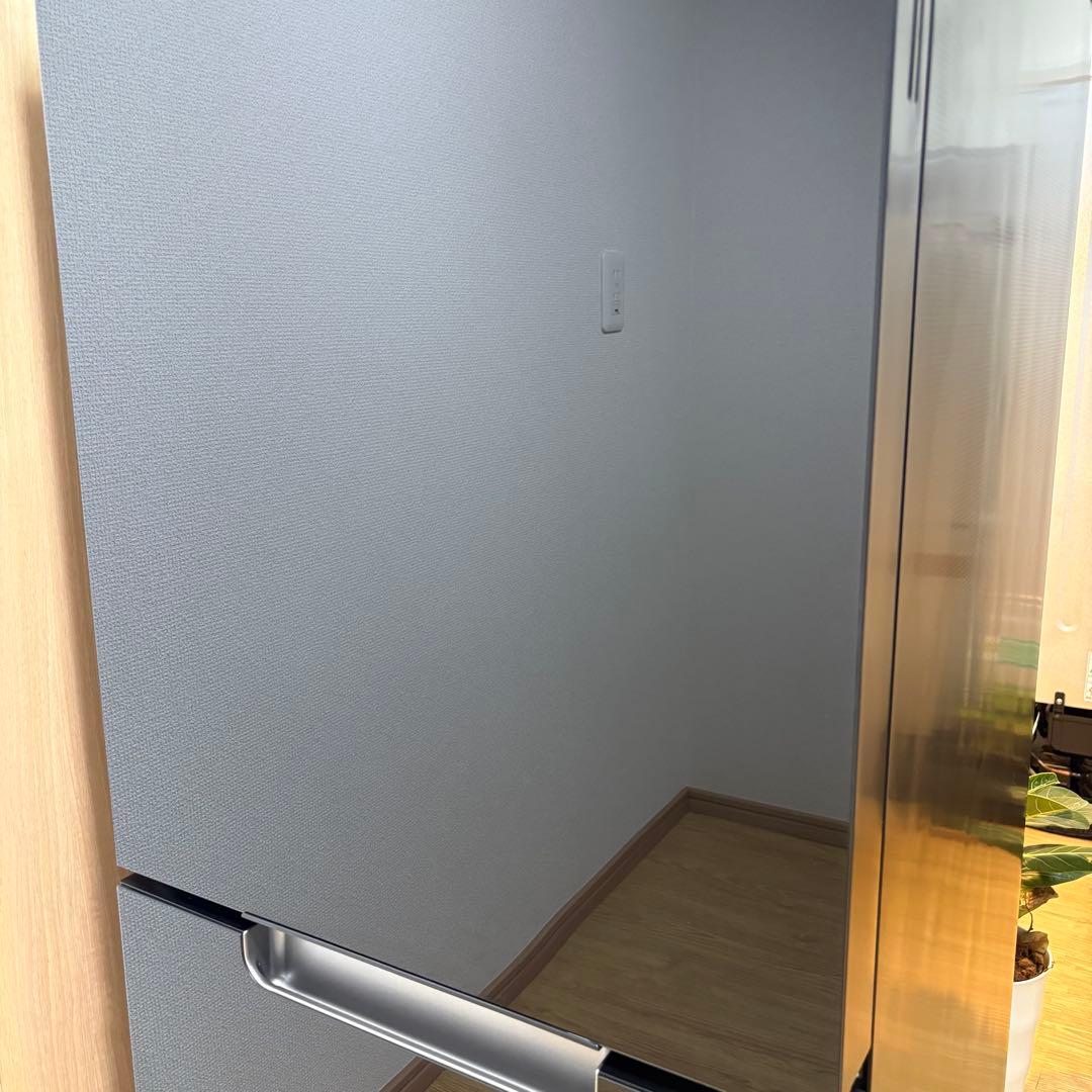 2022年製 冷蔵庫 一人暮らし 単身用 小型 3ヶ月保証付き ガラスドア 高級
