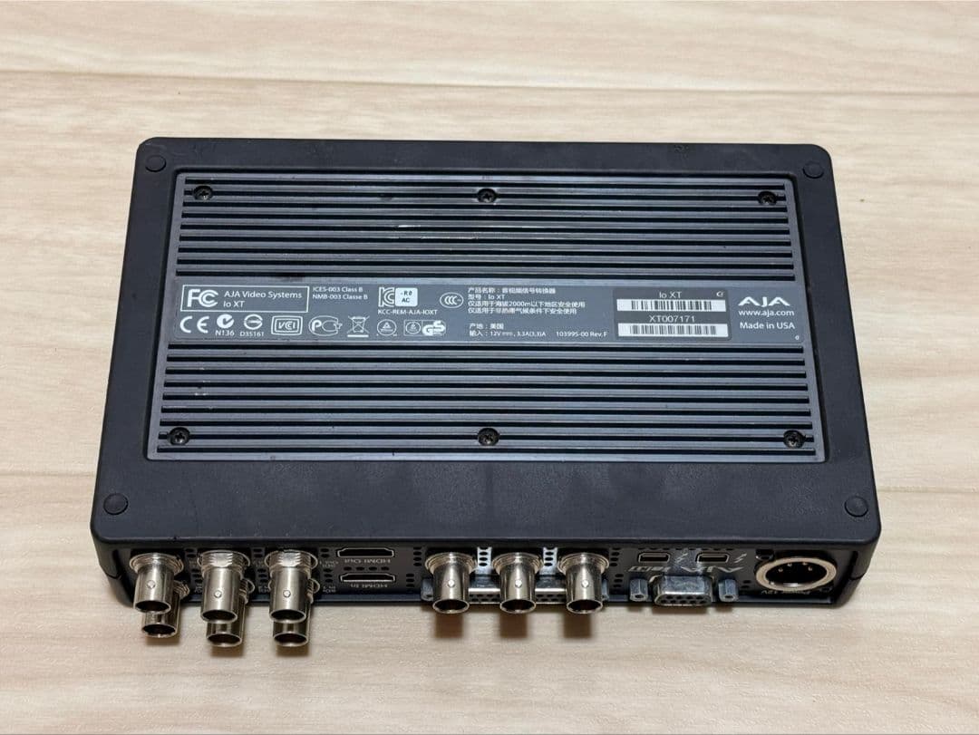 AJA IOXT プロ仕様の映像・音声入出力デバイス本体