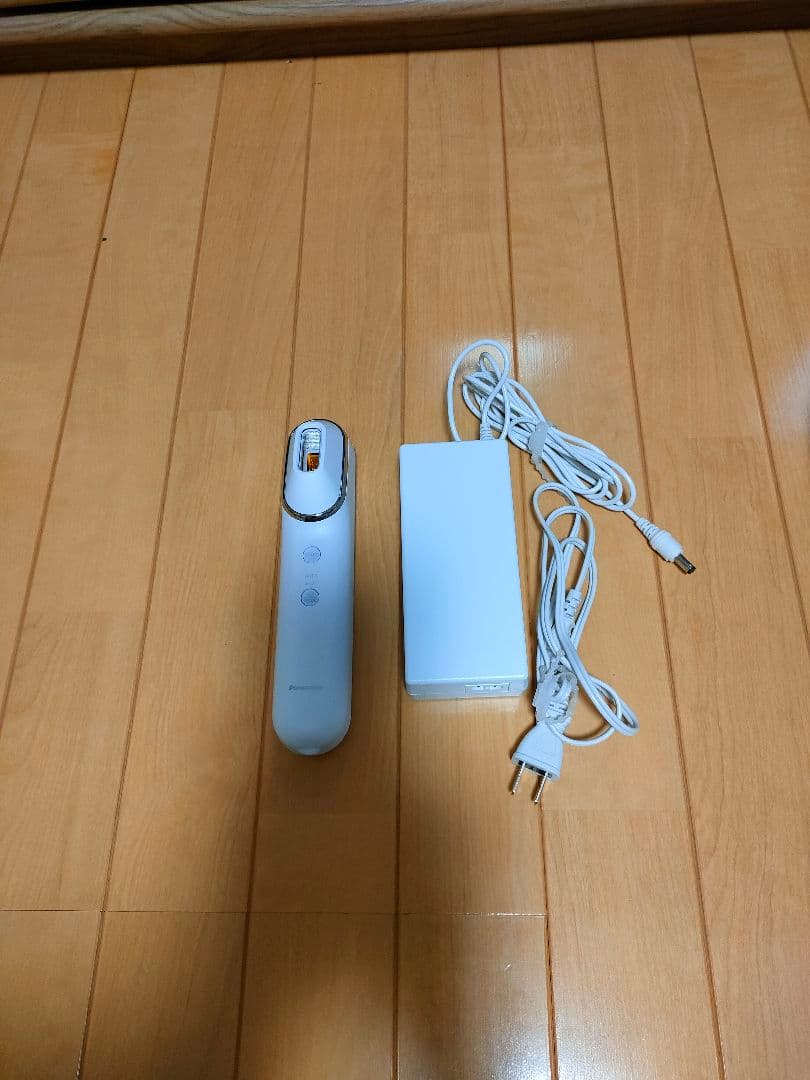 パナソニック フォトブライトショット 美顔器　EH-SL85-W