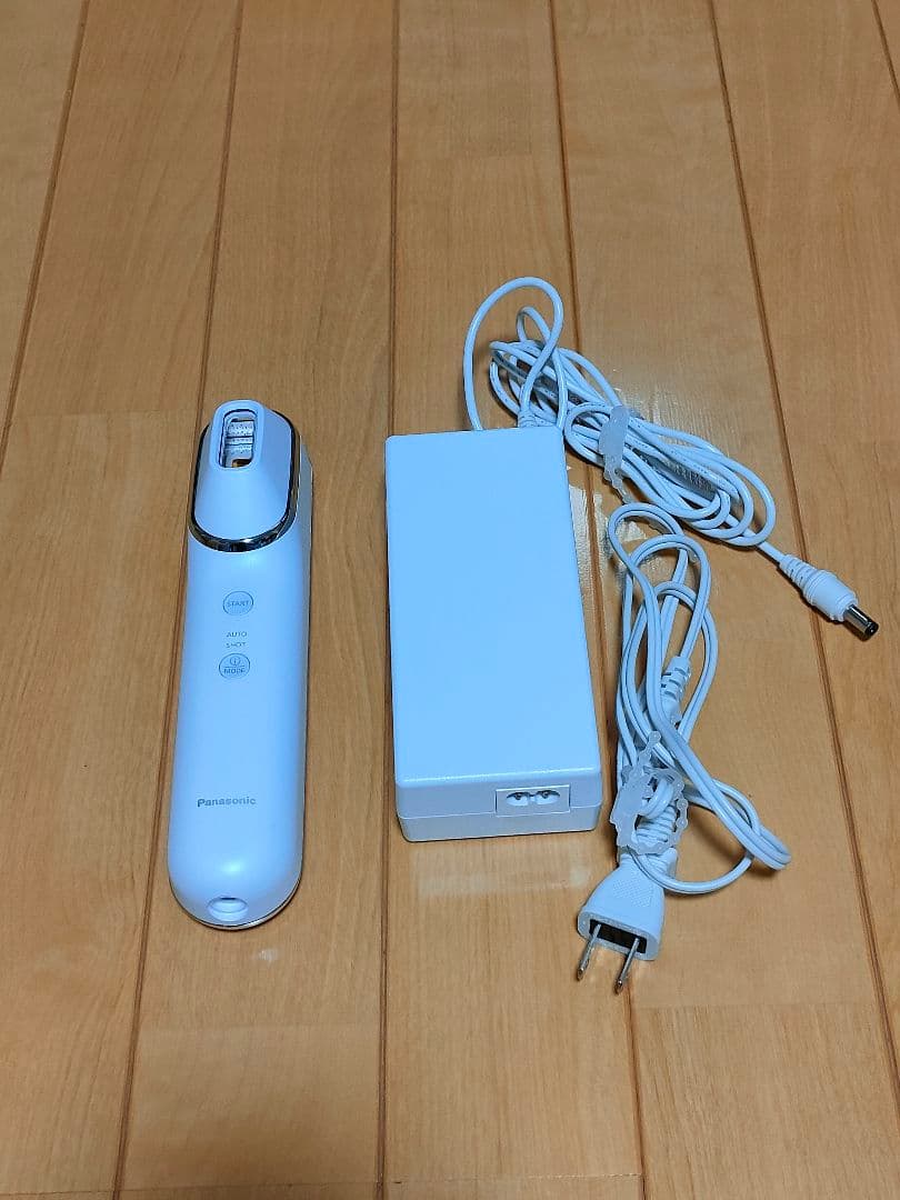 パナソニック フォトブライトショット 美顔器　EH-SL85-W