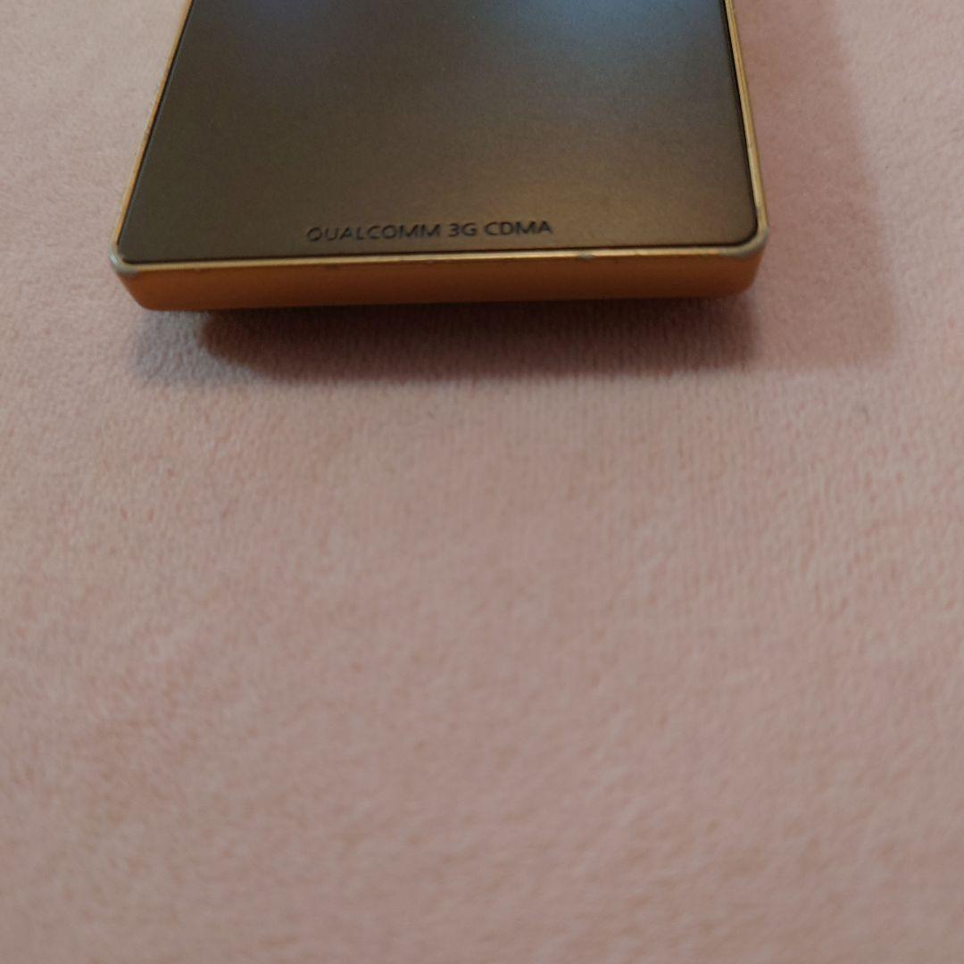 W55T au ゴールド