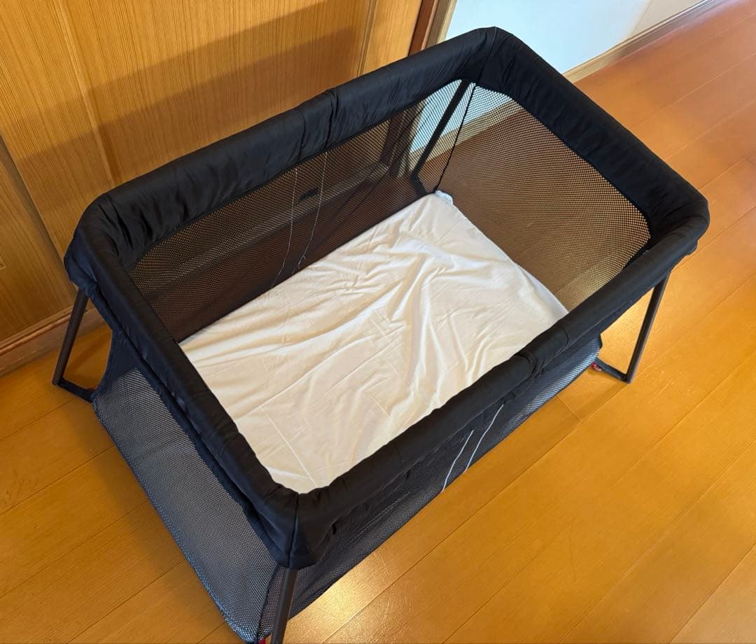 Babybjorn(ベビービョルン) 折り畳みベッド プレイヤード 収納ケース付