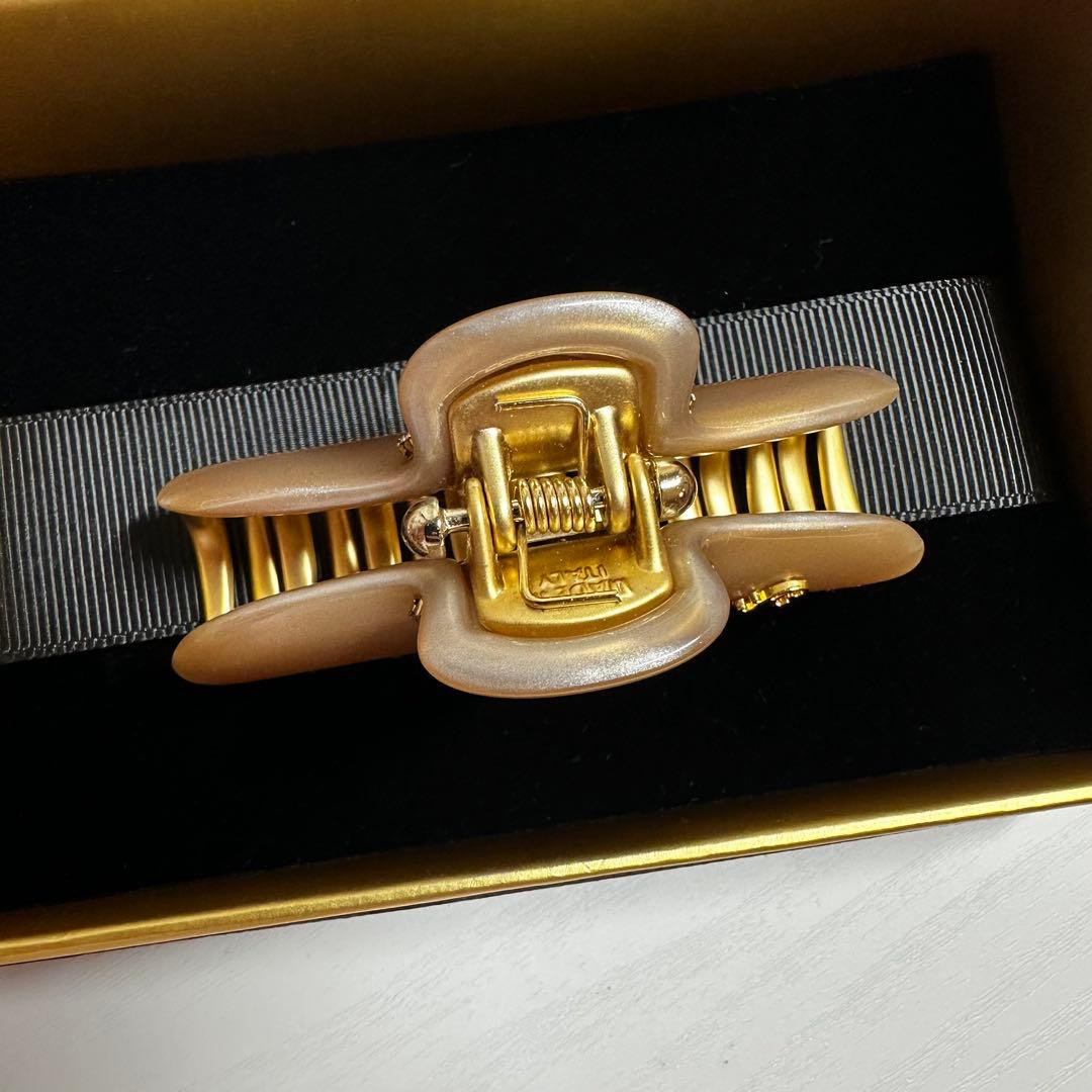 acca ニューコラーナ　M パールベージュ