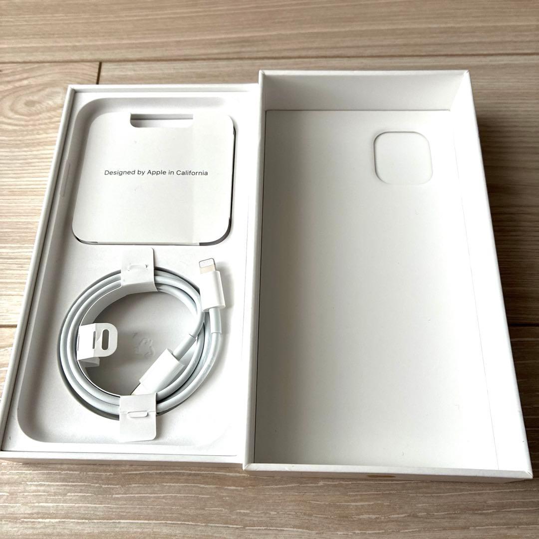 美品 Apple iPhone11 64GB イエロー SIMロック解除済み