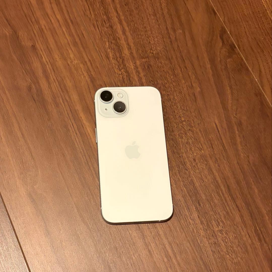 iPhone 15 ホワイト（ブルー）本体 箱付き