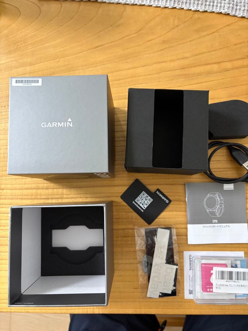GARMIN EPIX SAPPHIRE CARBON GRAY 2個ベルト付き