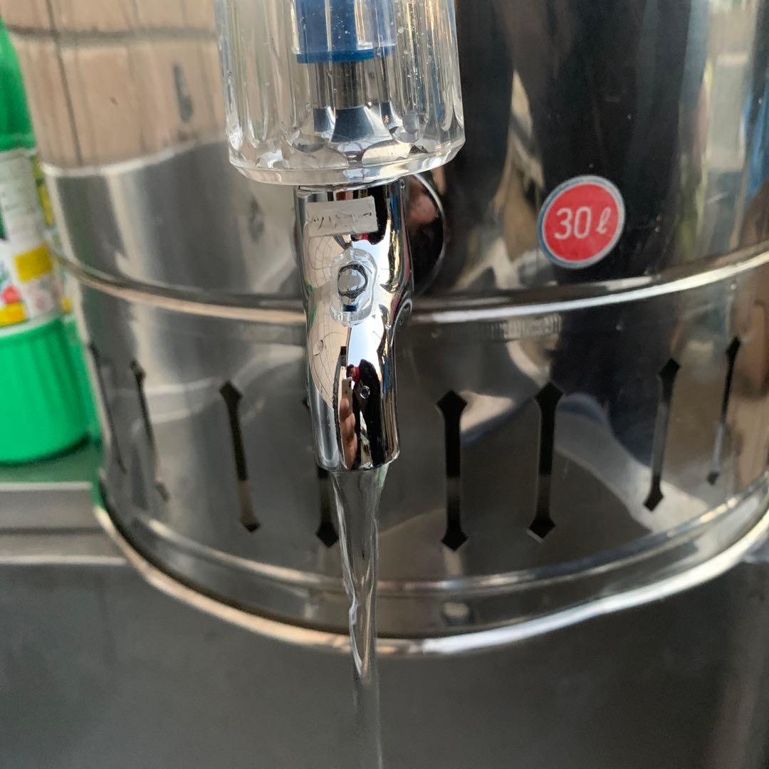 蛇口つき ウォータークーラー　蓋付き　高品質ステンレス　業務用　30リットル