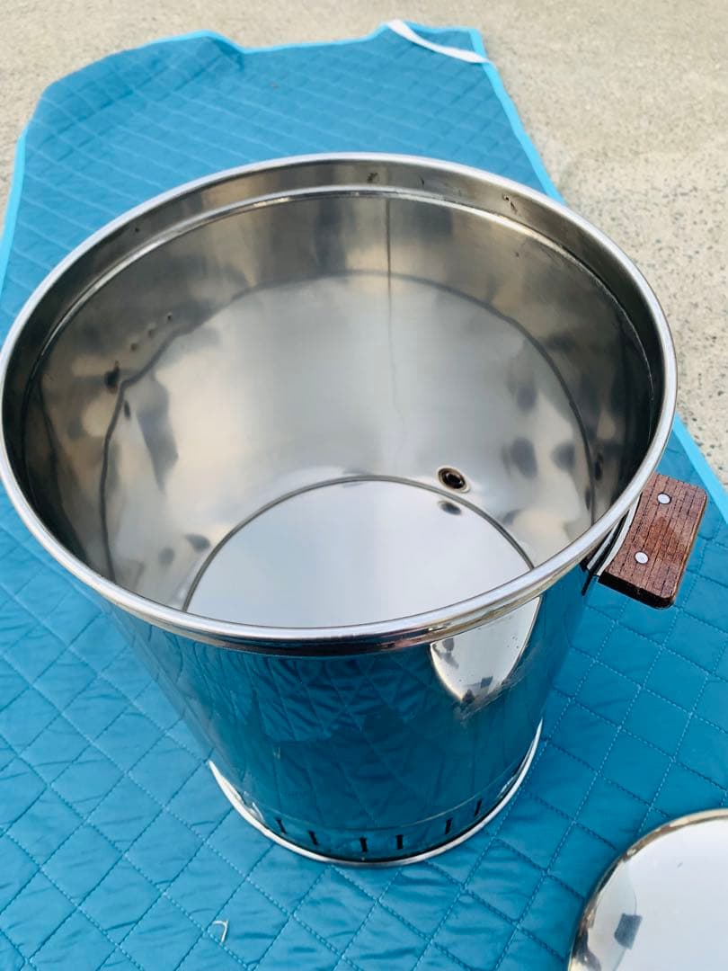 蛇口つき ウォータークーラー　蓋付き　高品質ステンレス　業務用　30リットル