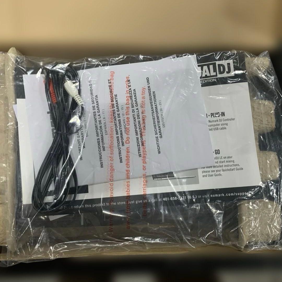 Numark DJコントローラー 初心者向け DJ機材 Serato