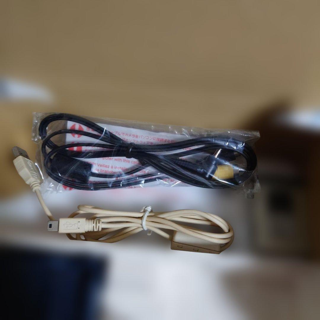 Canon IXY 600 キャノン 　デジカメ