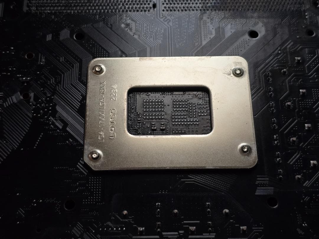 CPU(12400)+マザーボード(H610M-HDV/M.2)セット