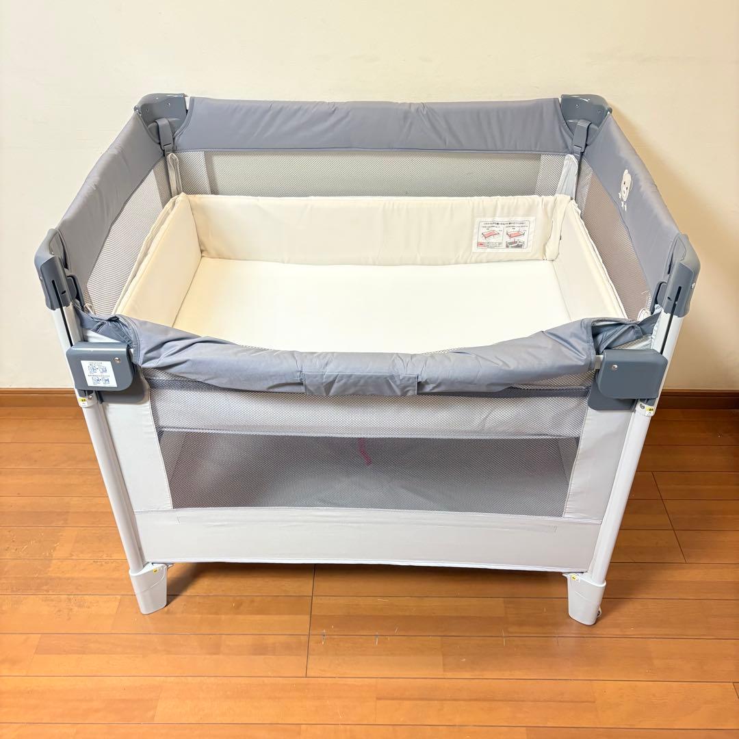 【美品・匿名配送】アップリカ ココネルエアーABベビーベッド グレーベアー
