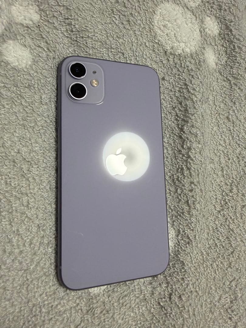 iPhone 11 64GB 本体のみ