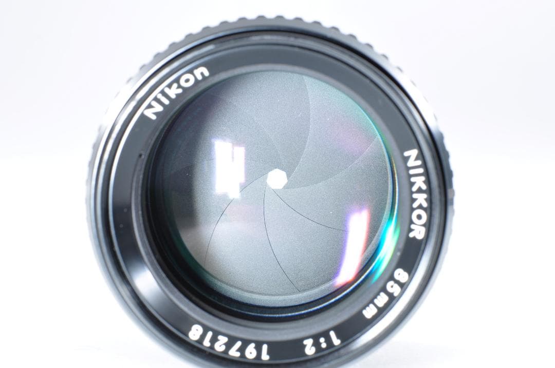 美品 試写写真有り Nikon Ai NIKKOR 85mm F/2 レンズ