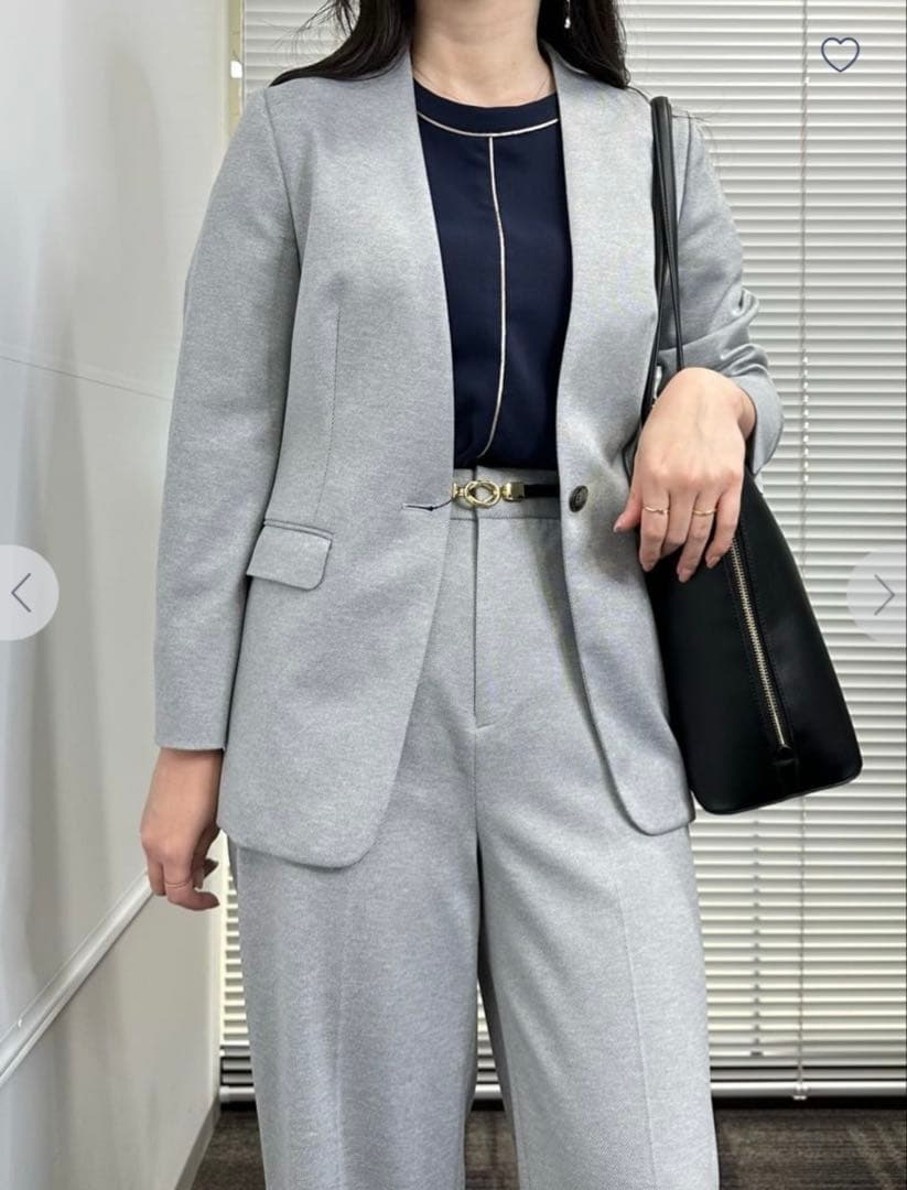 新品 アオキ⭐️ジュンコシマダ カルゼジャージー ノーカラーセットアップスーツ