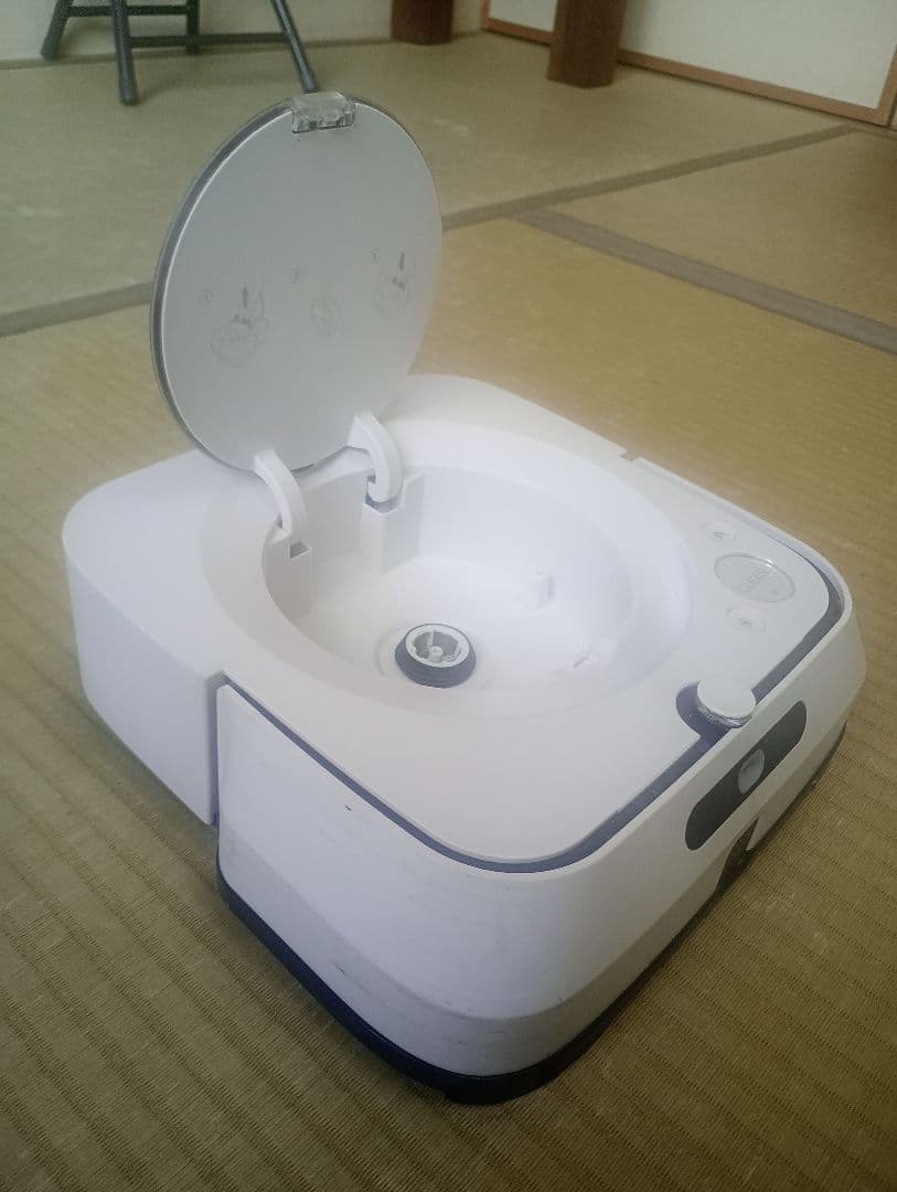 ブラーバジェット m6 ホワイト　アイロボット