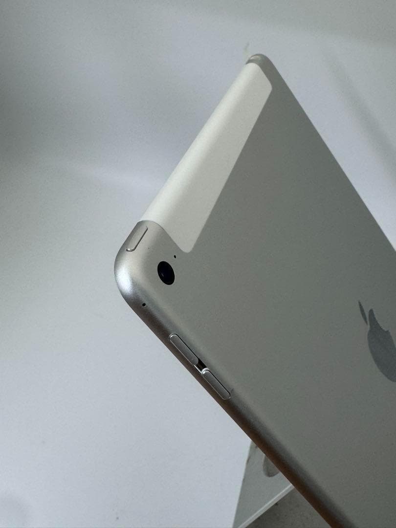 iPad mini4 64gb シルバー