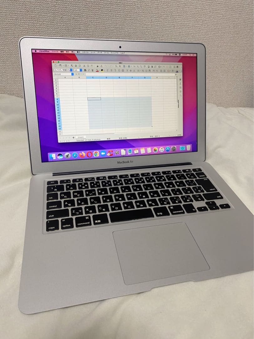 【バッテリー新品】MacBook Air 13