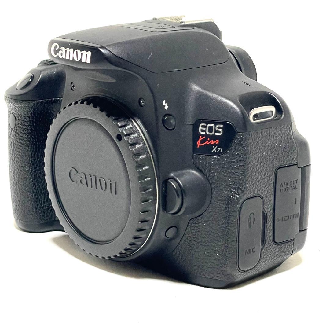 撮りたい場面に迷わない❣️ Canon EOS Kiss X7i Wレンズセット