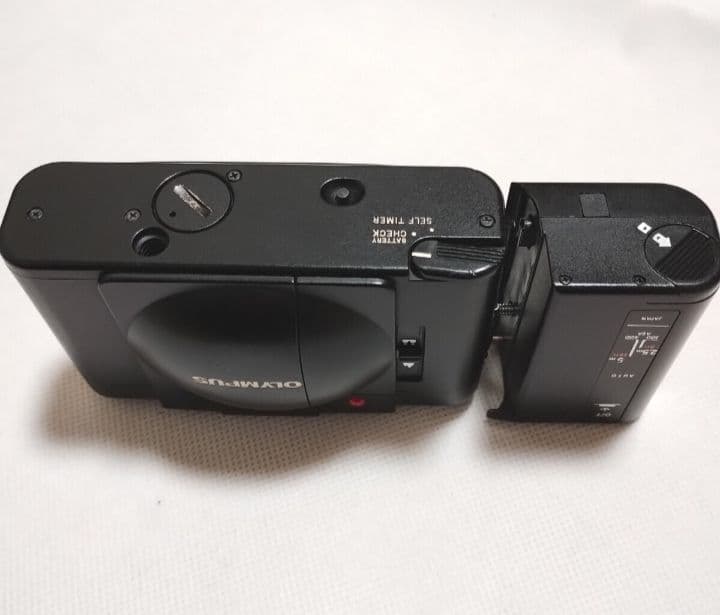 オリンパス Olympus XA2＋ A11 フラッシュ付 コンパクトカメラ