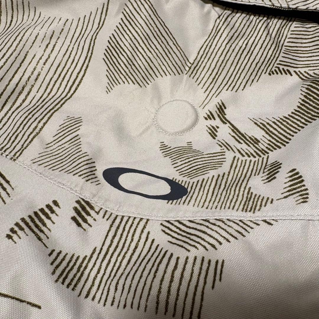 新品未使用　OAKLEY オークリー　スカル柄　スノーウェア　ジャケット