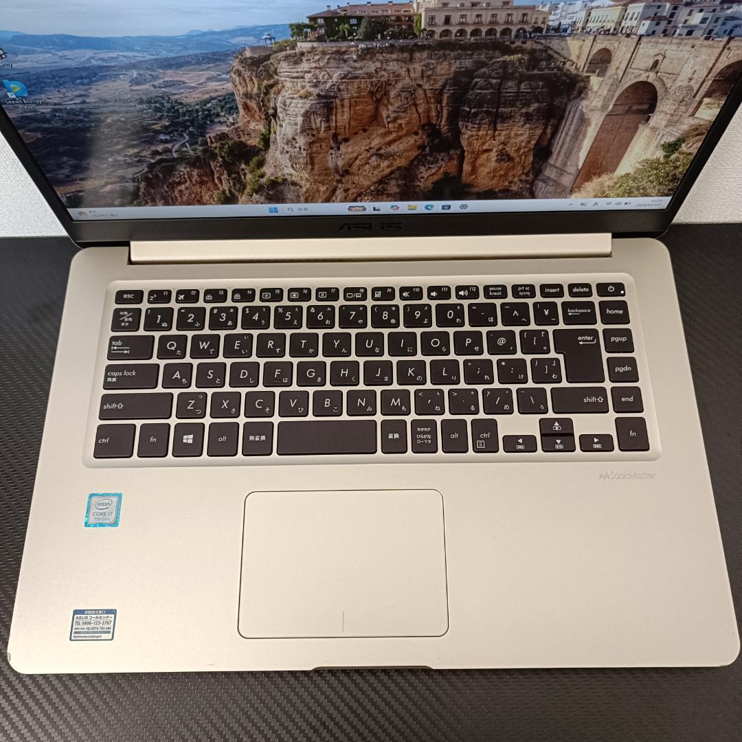ノートPC i7 Windows11 SSD メモリ12GB ASUS Wifi