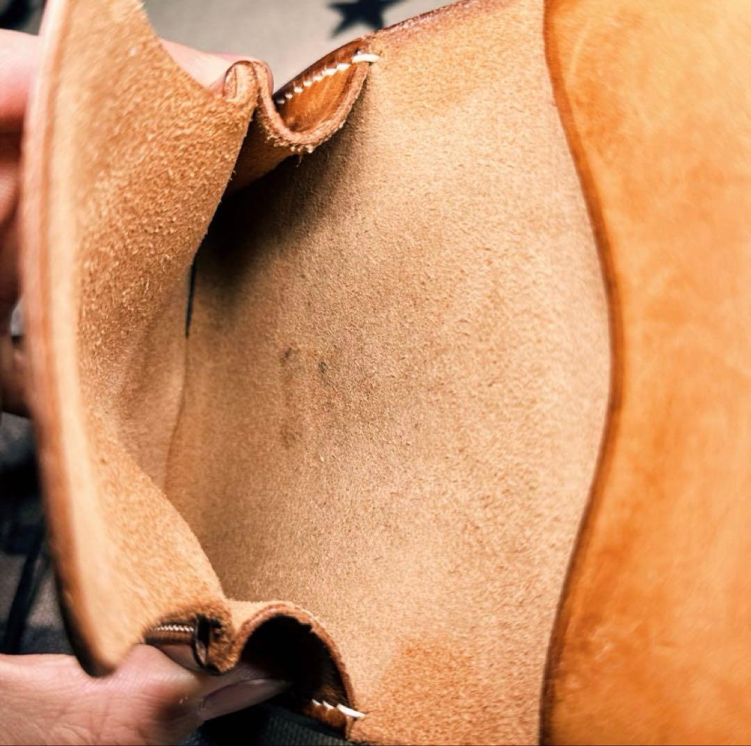 ゴローズ　二つ折りカードケース、財布