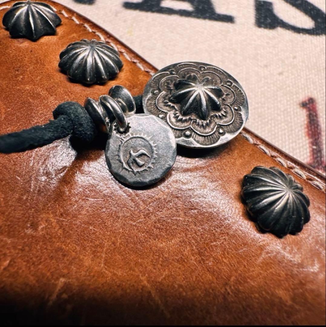 ゴローズ　二つ折りカードケース、財布