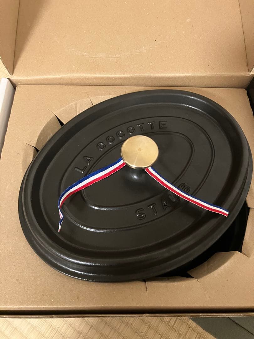 コメントの方専用です！ 新品保管品　ストウブ　27cm オーバル　ブラック