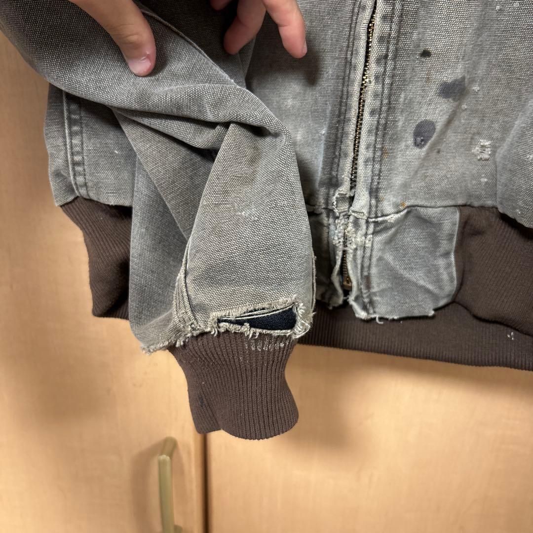 Carhartt フード付きグレーアウター