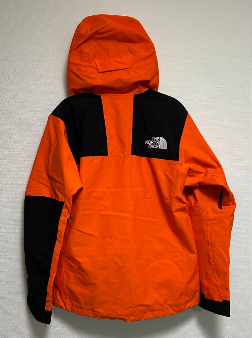 【新品】ノースフェイス マウンテンジャケット NP61800 L オレンジ