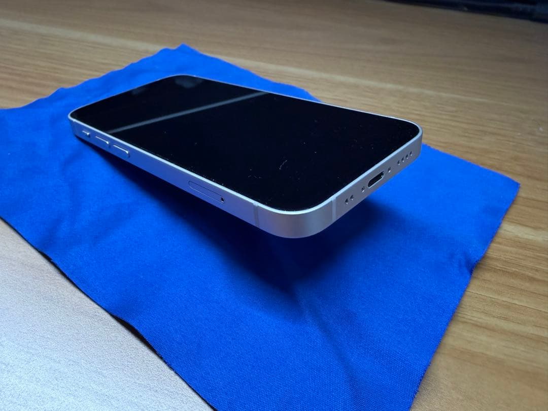 iPhone 13 mini 512GB 純正レザーケース付属