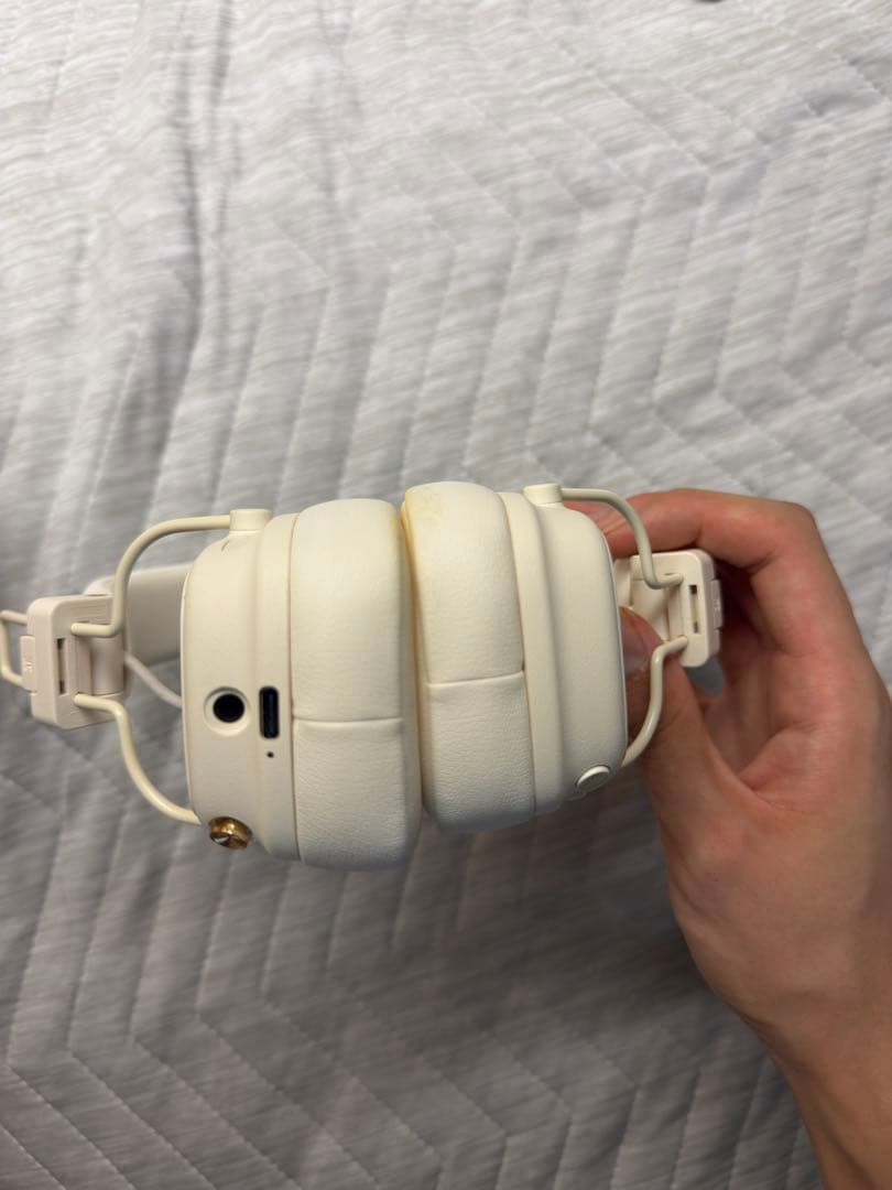 Marshall Major V ワイヤレスヘッドホン ホワイト