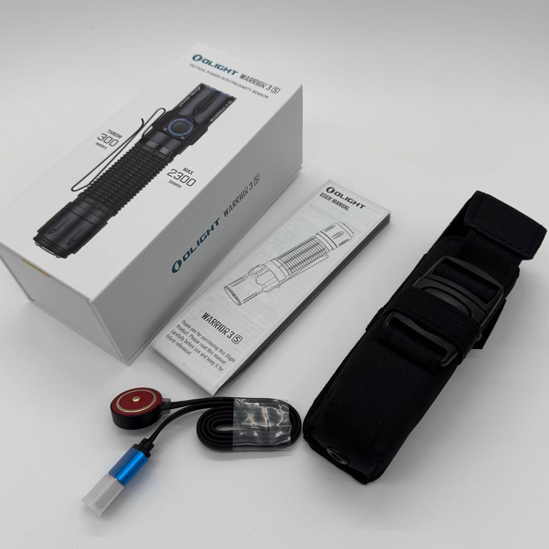ライト・ランタン Olight Warrior 3S
