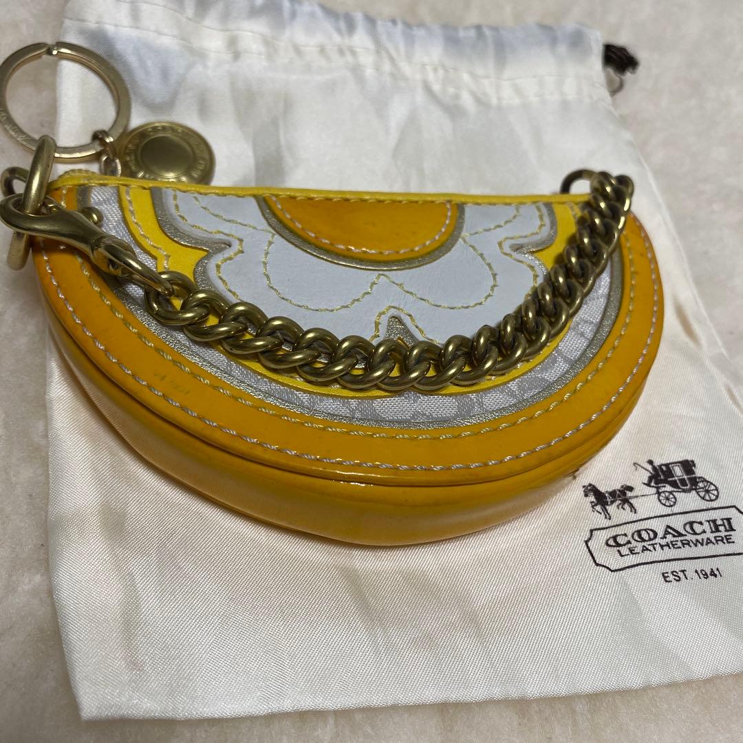 コーチ　COACH　チャームポーチ　入れ　キーリング、チェーン付
