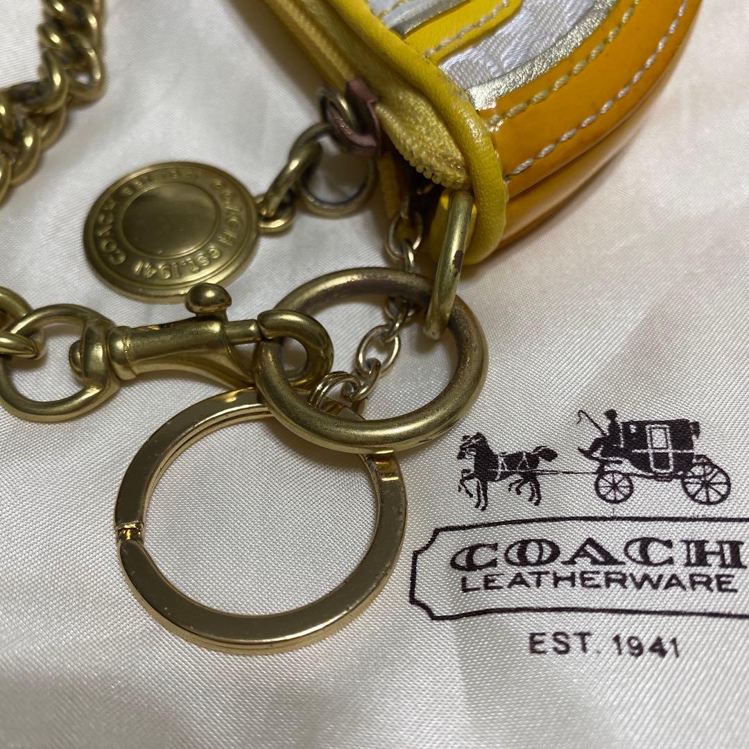 コーチ　COACH　チャームポーチ　入れ　キーリング、チェーン付