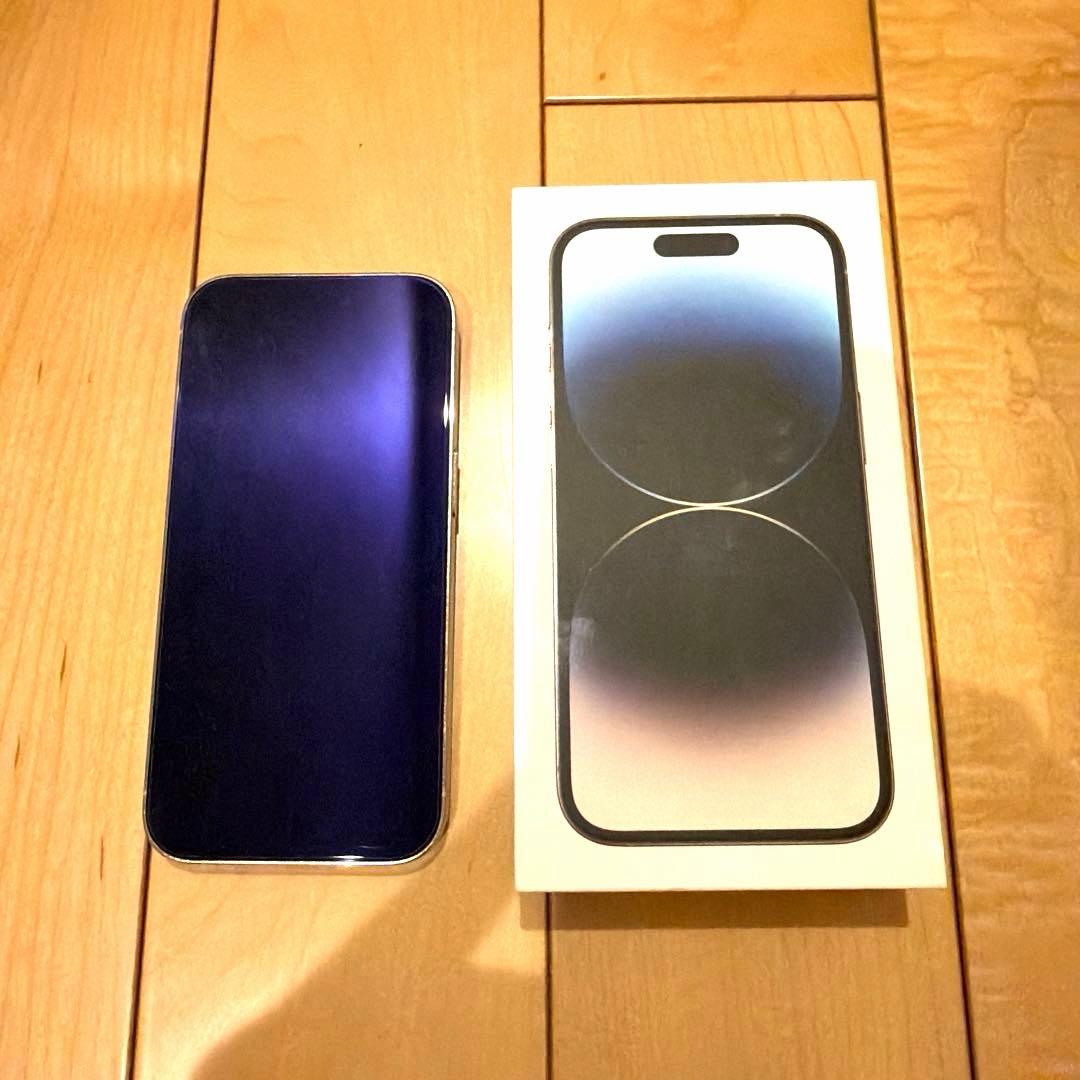 ゆ*あ様 iPhone14Pro 128GB シルバー