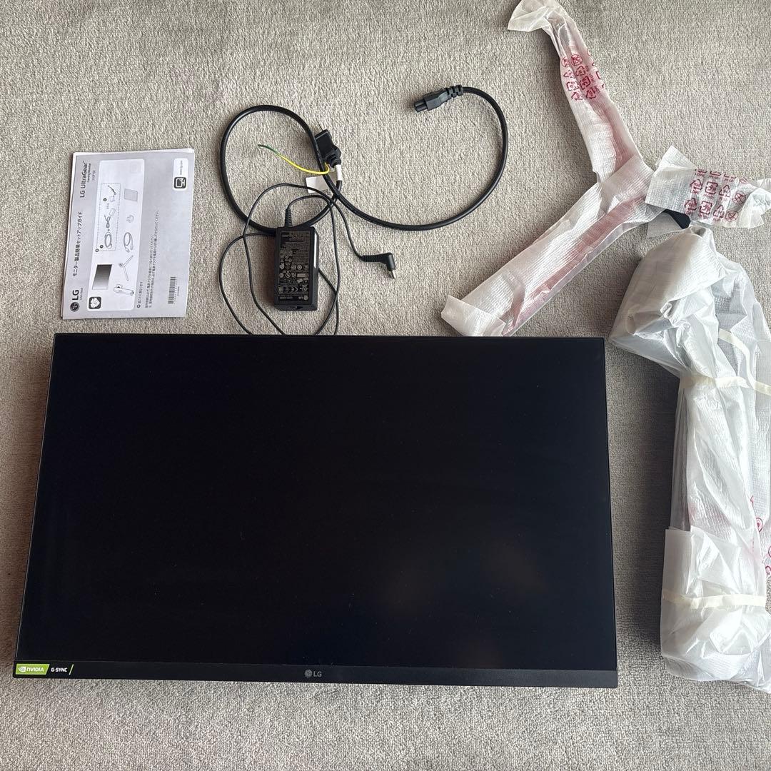 27インチ LG ゲーミングモニター 240Hz FHD