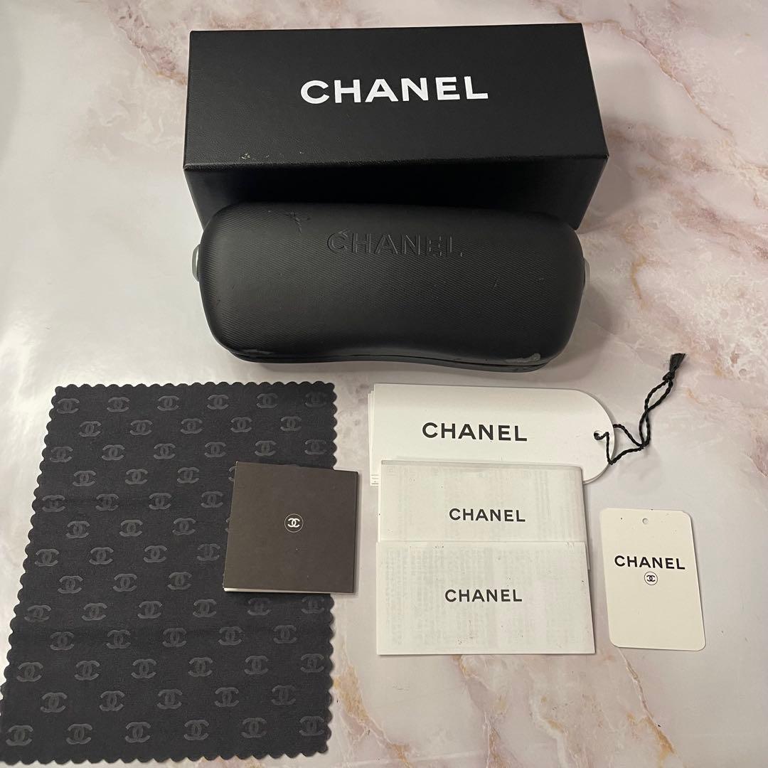 CHANEL シャネル パール オーバル Y2K サングラス ケース付き