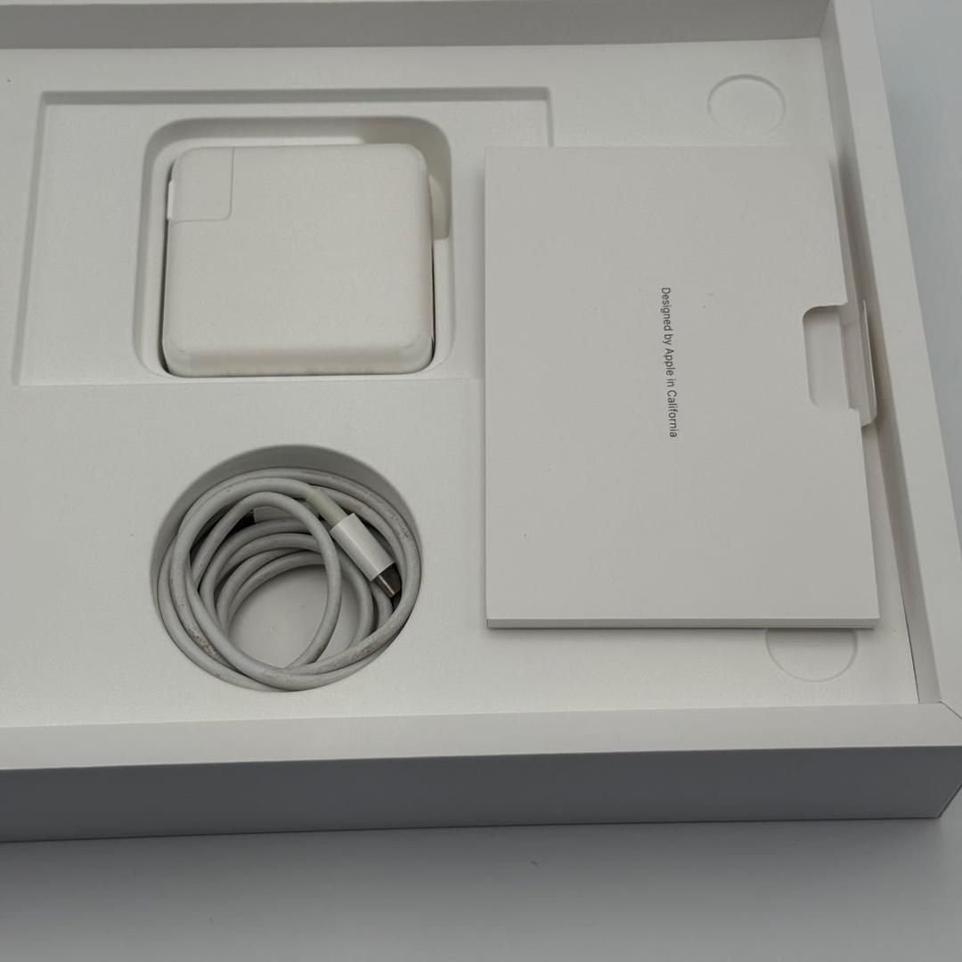 MacBook Pro 2020 M1 MYD92J/A シルバー　完品