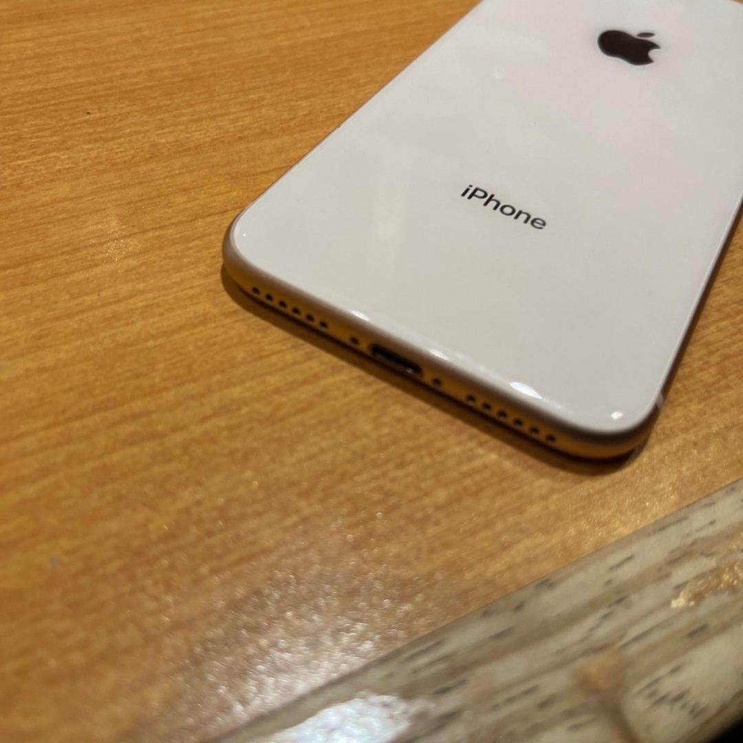 Apple iPhone8 64G ピンクゴールド 美品 バッテリー最大100%