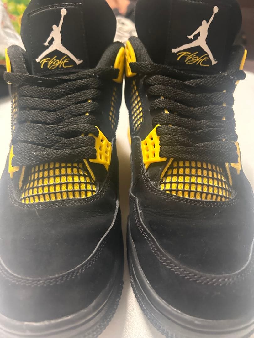 ジョーダン4 サンダー今だけ限定値下げ