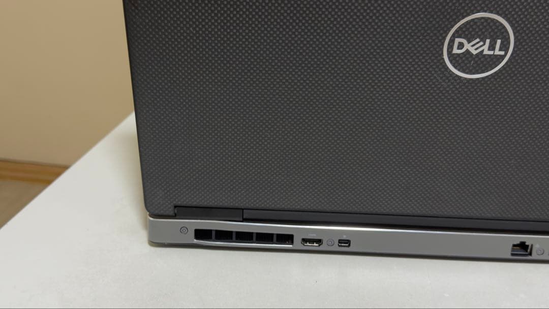 Windowsノート本体 dell precision 7730 i7 8750h 16/256/500