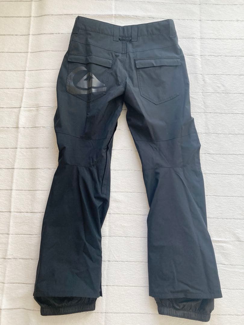 未使用に近い⭐︎クイックシルバー、スノーボードパンツ、スノボウェア、黒、Sサイズ、