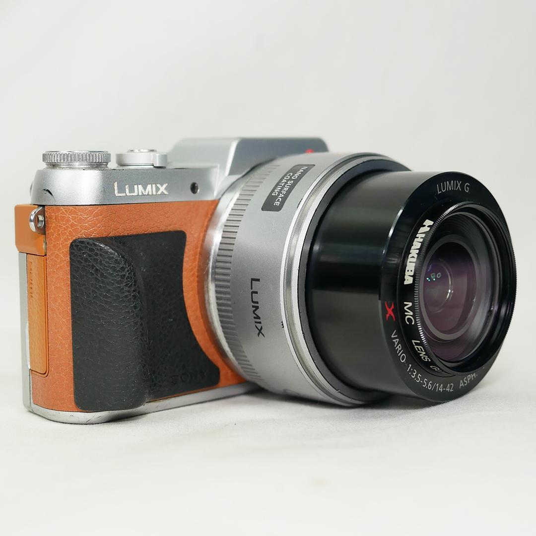 Panasonic LUMIX G X VARIO 電動パンケーキレンズ