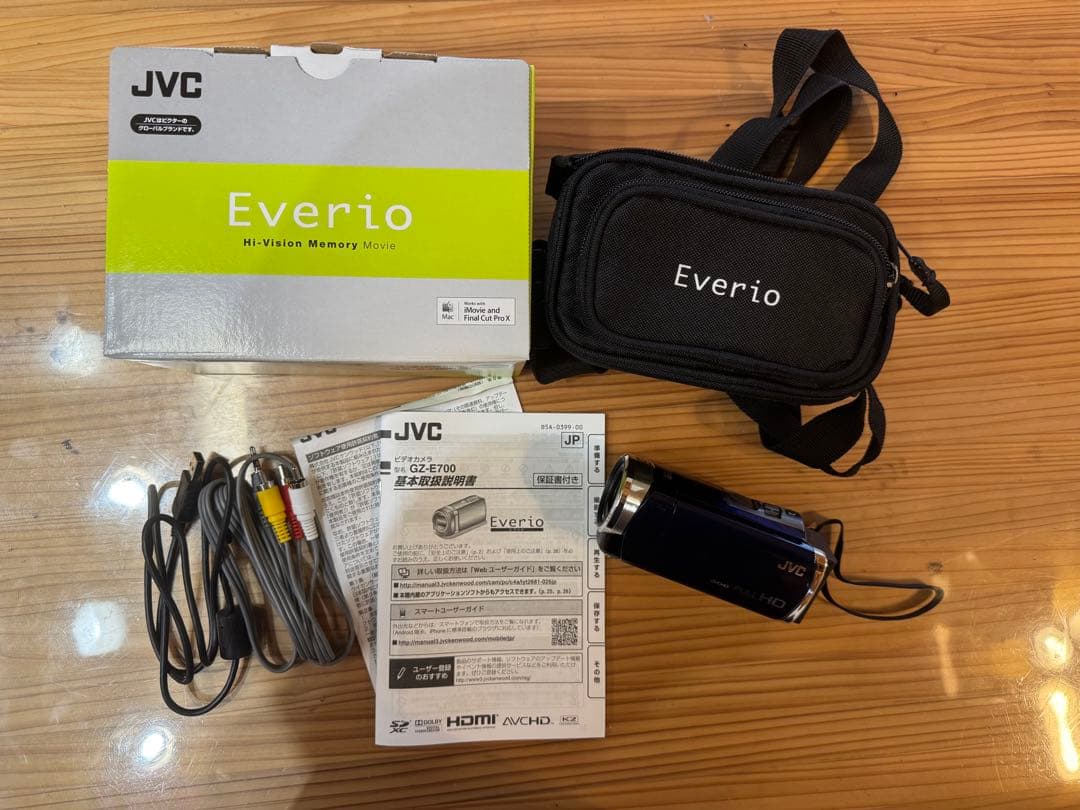 JVC Everio GZ-E700 フルHDビデオカメラとＢＤライターのセット
