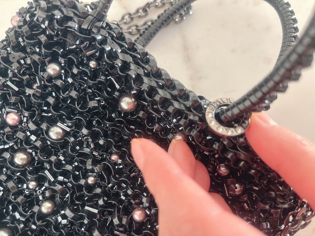 アンテプリマ　ペルラグリッター　ブラック