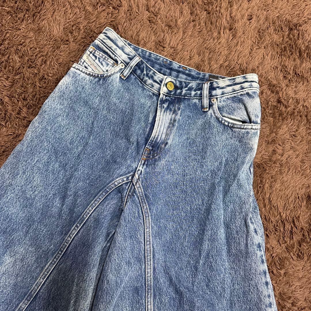 DIESELデニム ブーツカットフレアデニム ワイドパンツ