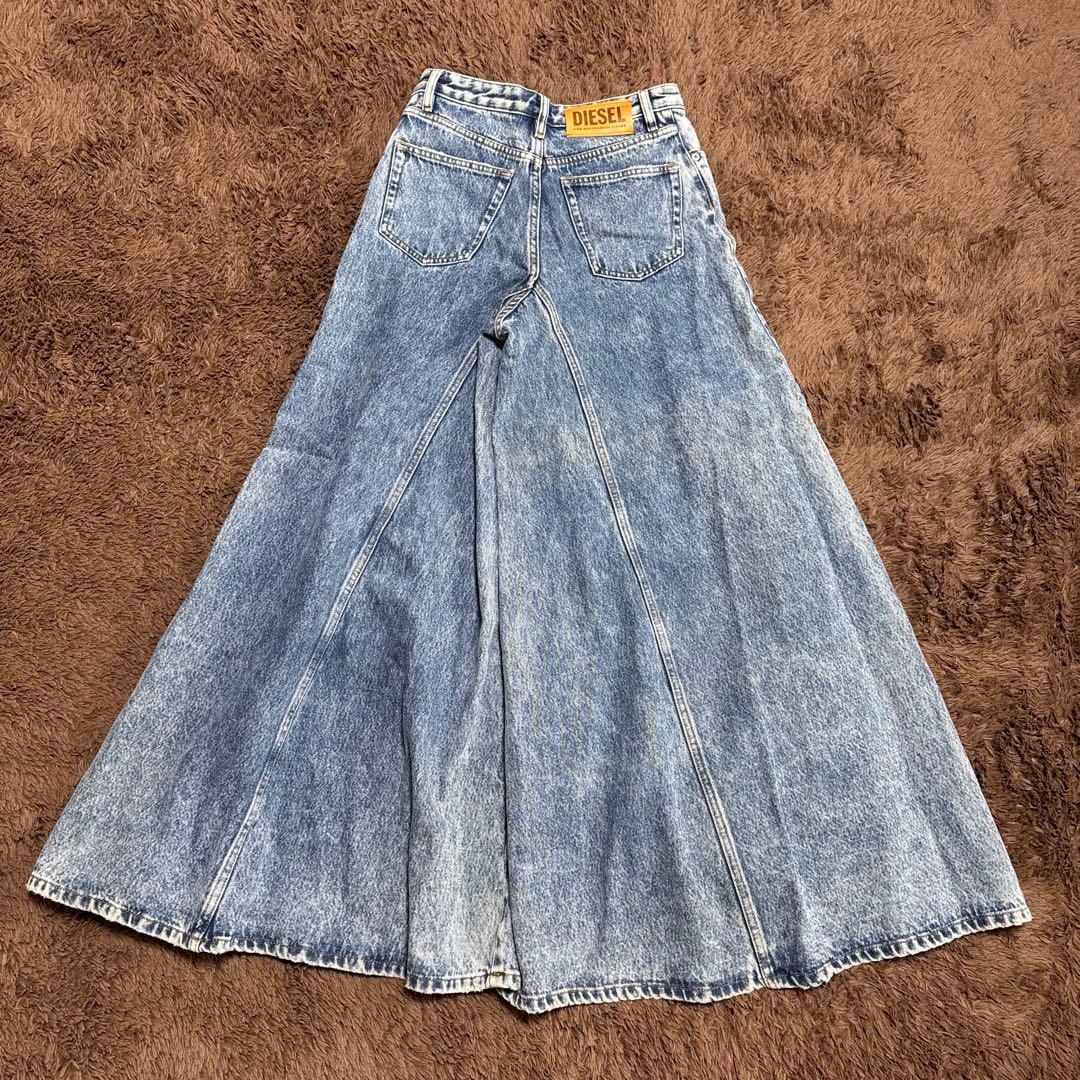 DIESELデニム ブーツカットフレアデニム ワイドパンツ